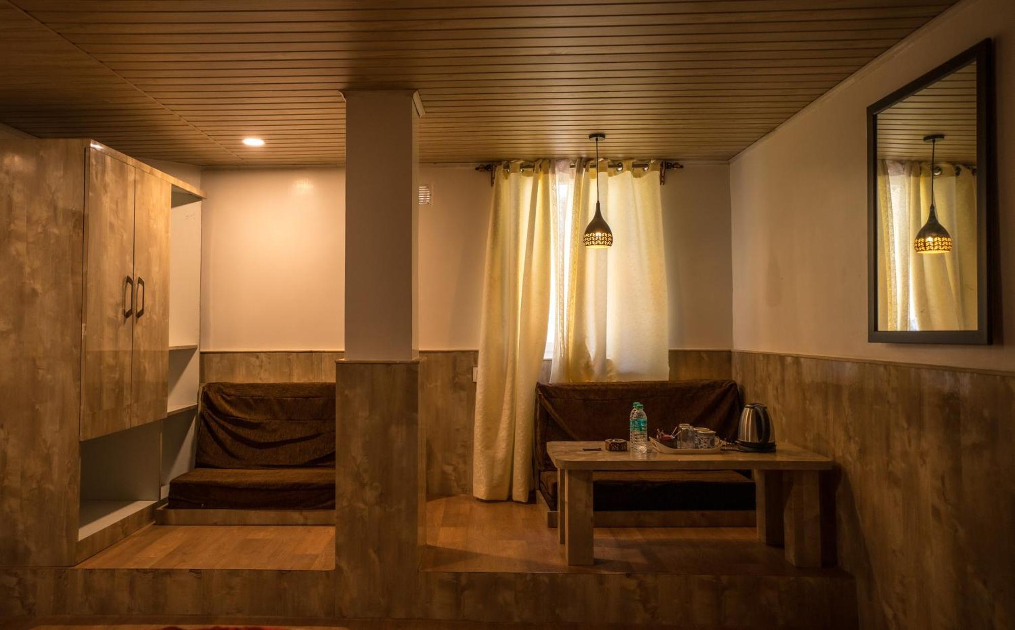 Darjeeling Guest House Deluxe Exteriér fotografie